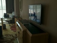-永恒朗悦酒店(广西大学地铁站大学东路万达广场店)