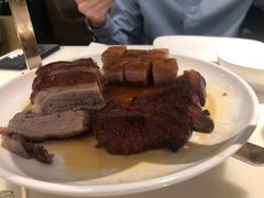 烧味拼盘-港丽餐厅(高德置地店)