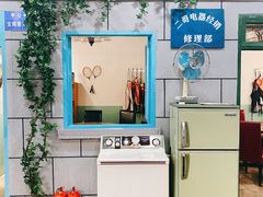 大堂-超越炭火牛蛙火锅鸡(河东店)