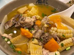 龙骨汤-大妈饺子馆·特色锅包肉·饺子(鼓楼店)
