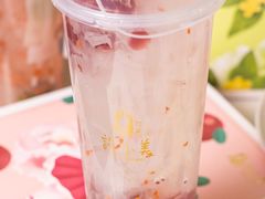 花青素星空银耳露-许小美·鲜炖银耳甜品(鼓浪屿店)