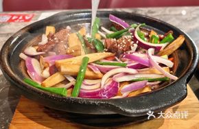 Black Pepper Stir-fried Grain-fed Beef