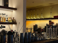 -Hideout Hookah Lounge·隐觅地