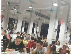 大堂-标记美食新鲜猪杂(兴南大道店)