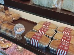 -红宝石·鲜奶小方·海派西点房(金杨店)