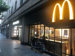 -麦当劳(静安寺店)