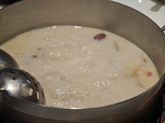 -洪氏嗨捞·猪肚鸡火锅(阳光天地店)