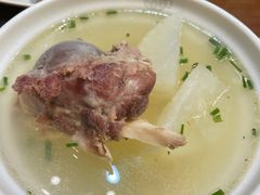 大骨头萝卜汤-大壶春生煎(四川中路店)