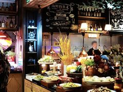 -领鲜活海鲜榴莲自助火锅(东门店)