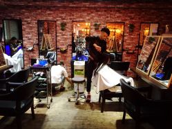 -BM SALON