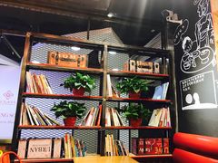 -阿上阿上麻辣香锅&麻辣烫(朝阳蓝色港湾店)