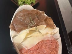 -芸山季·云南野生菌火锅(人民广场来福士店)