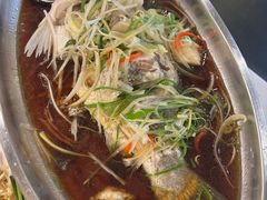 -光海鲜鱼翅餐厅(叻差拉披色路店)