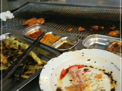 -马路牙子烧烤音乐酒馆(望京店)