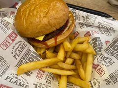 -The Habit Burger Grill 哈比特汉堡(爱琴海店)