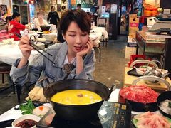 -鲜入围煮花胶鸡海鲜火锅