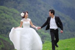 -施华洛婚纱摄影会所(范阳中路店)