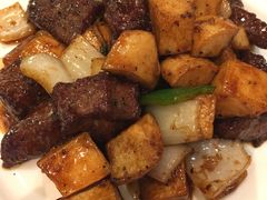 黑胡椒牛肉粒-和记小菜(东方店)