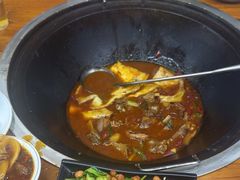 -曹丞相·地锅鸡·地锅鱼(武林店)