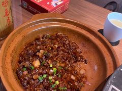 -有红鸡毛店·川菜(建设路店)