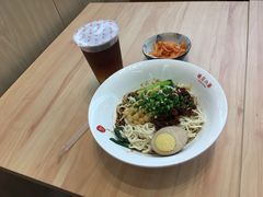 -遇见小面(白云机场T2安检外店)