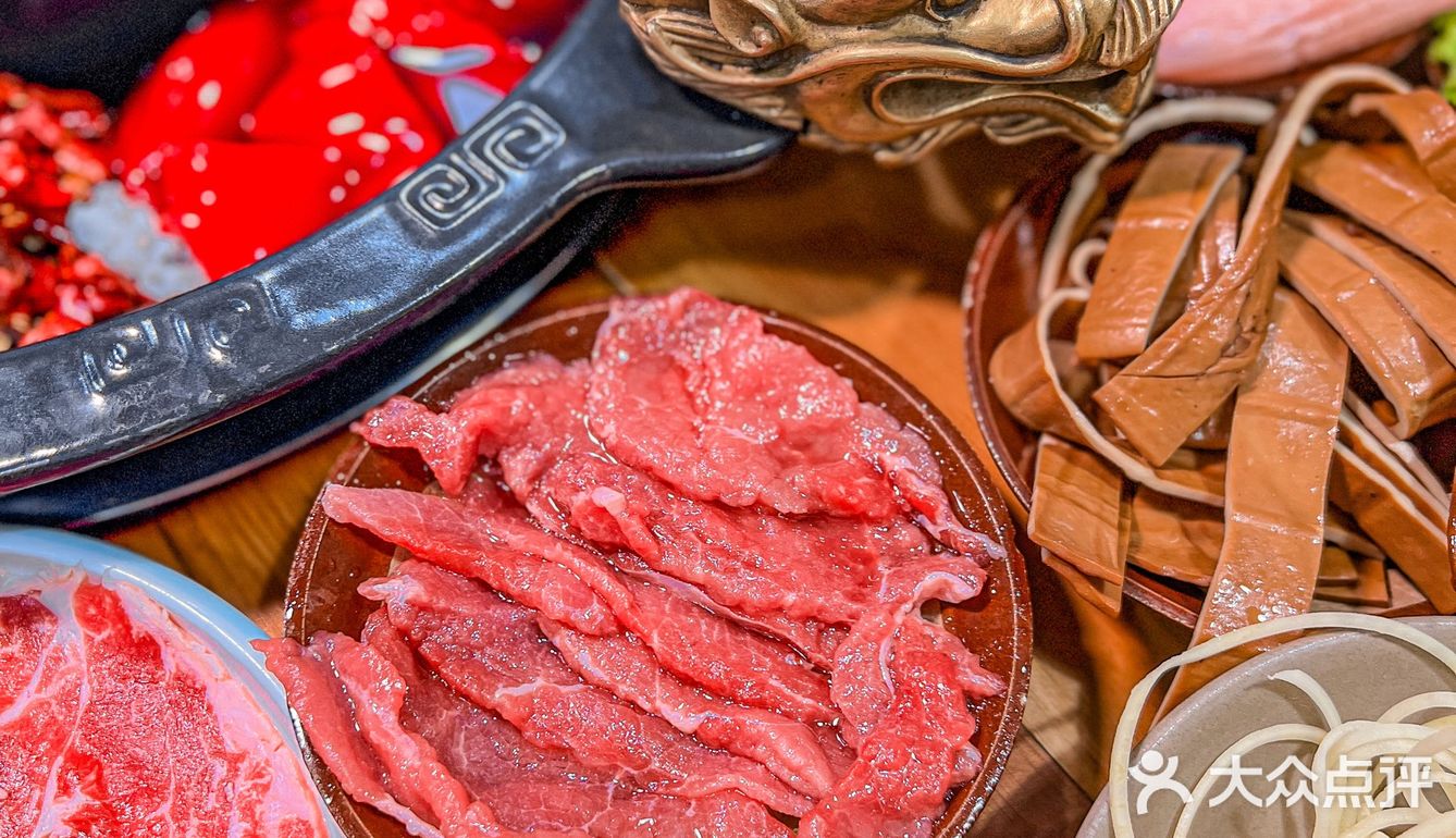 这家巷子里的这家老火锅，真的没白来～
