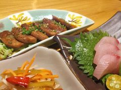 黄鰤鱼刺身-慢走(甜水园店)