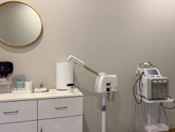 -贞禾轻医美·连锁