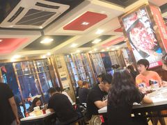 大堂-沈姐万州烤鱼(沙坪坝七中店)