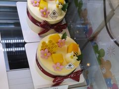 -花花卷卷·鲜食蛋糕(静安久光百货店)