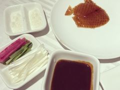 -湖庭壹品鸭王·传统北京烤鸭·别墅私房菜·庭院宵夜(江宁店)