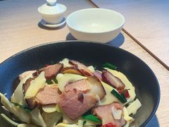 -渔语鱼新川菜Bistro(万象天地店)
