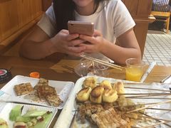 -云晓光头烧烤吧(德平路店)
