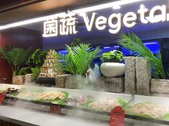 -四囍码头海鲜烧烤自助火锅(外滩南京东路悦荟广场店)