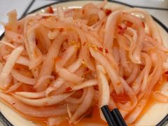 -周良天山牛杂城(天山路总店)