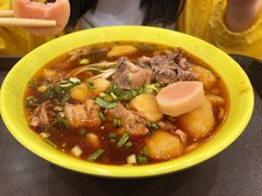 -华中科技大学东三学生食堂