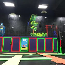 -蹦贝运动中心·蹦床·攀岩·闯关(龙岗店)