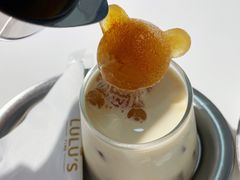 -露露家咖啡店
