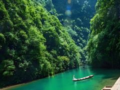 -蝶舞清江·恩施地心谷景区