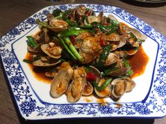 -六福烧烤酒馆(秦隆步行街店)