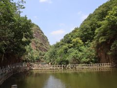 -龙潭大峡谷