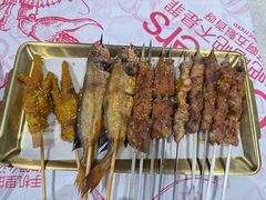 -老班长·小龙虾·鲜货烧烤大排档(金街美地店)
