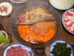 -萍姐火锅·公路夜市(武汉首店)