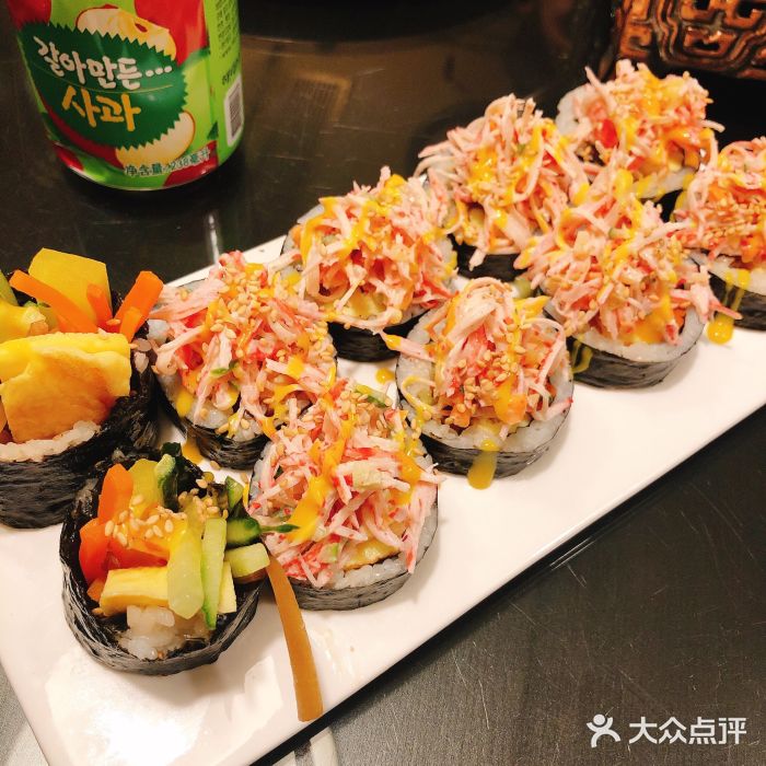 魔糕记韩国时尚料理(悦荟广场店)精品蟹柳紫菜包饭图片