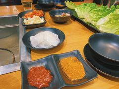 -肉甲韩国木炭烤肉(新壹街1店)