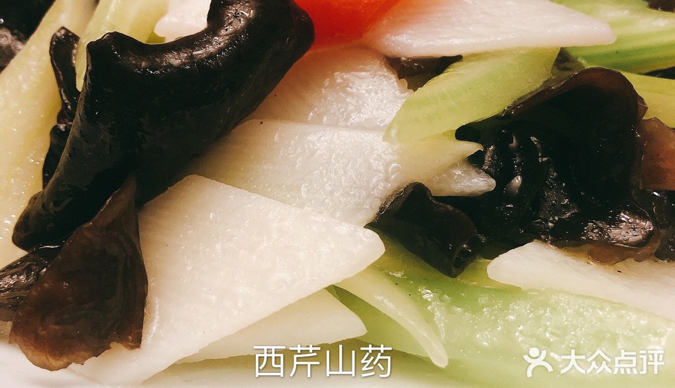舌尖上的丝绸之路餐厅，一家有20年历史的老店