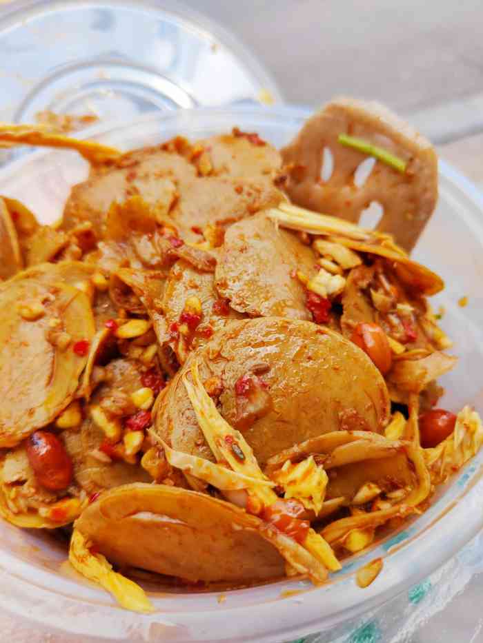 陈记捆鸡-"街边小店,几次去省妇幼保健院经过这个店都.