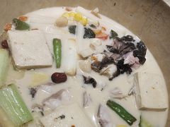 -云中鱼蒸汽石锅鱼(浦东食品城店)