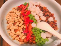 八宝辣酱-乔家栅(襄阳南路店)