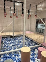 -奈尔宝·儿童乐园·亲子餐厅(华采天地店)